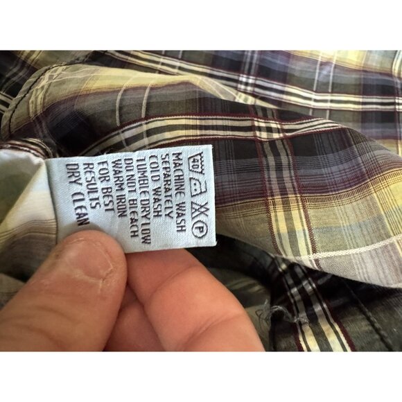 7Diamonds‎ Men Short Sleeve Button Down Shirt Size Medium Plaid Cotton Logo - Picture 9 of 12